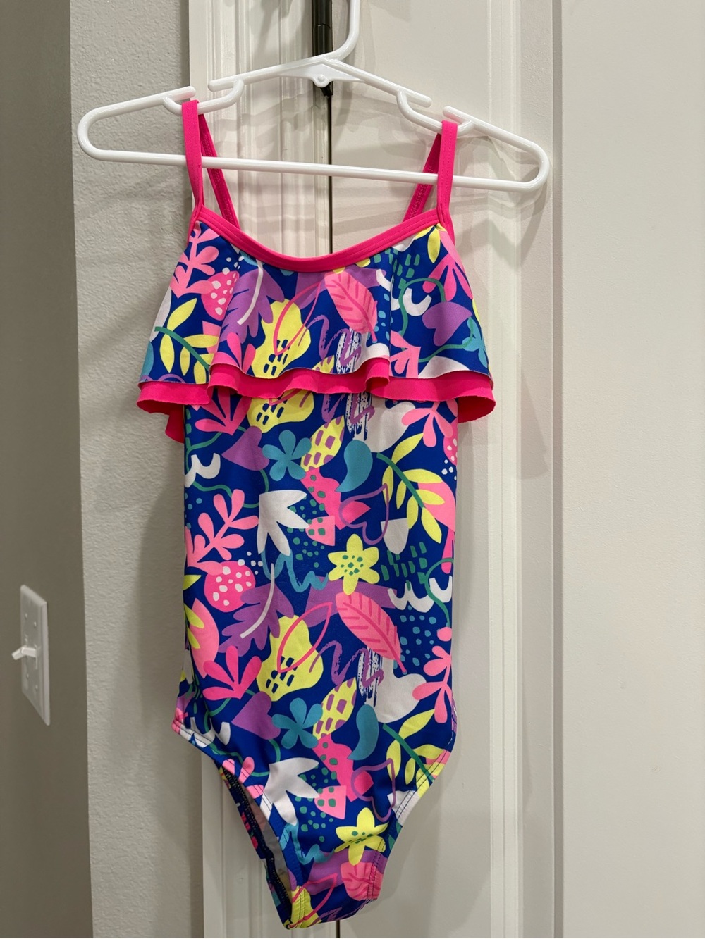 Lands End multicolor fun patterned one piece swimsuit in size 5 girls GUC